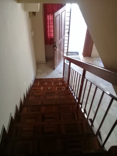 Rumah Teres 2 Tingkat untuk Dijual di Bandar Sunway Semenyih (Semenyih) - Steven Rao Rajoo - Entrance - PropertyGuru.com.my