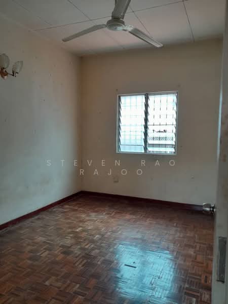 Rumah Teres 2 Tingkat untuk Dijual di Bandar Sunway Semenyih (Semenyih) - Steven Rao Rajoo - Bedroom - PropertyGuru.com.my