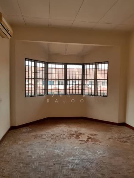 Rumah Teres 2 Tingkat untuk Dijual di Bandar Sunway Semenyih (Semenyih) - Steven Rao Rajoo - Living Room - PropertyGuru.com.my