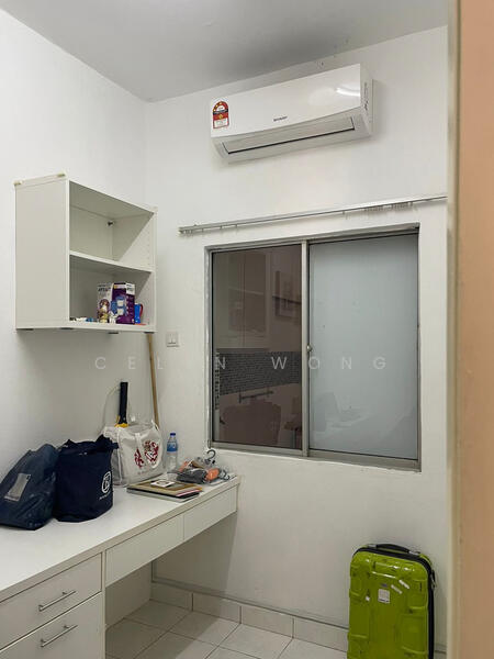 Jln PU 12/2, Puchong Utama - Study Room