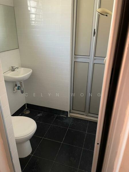 Jln PU 12/2, Puchong Utama - Bathroom