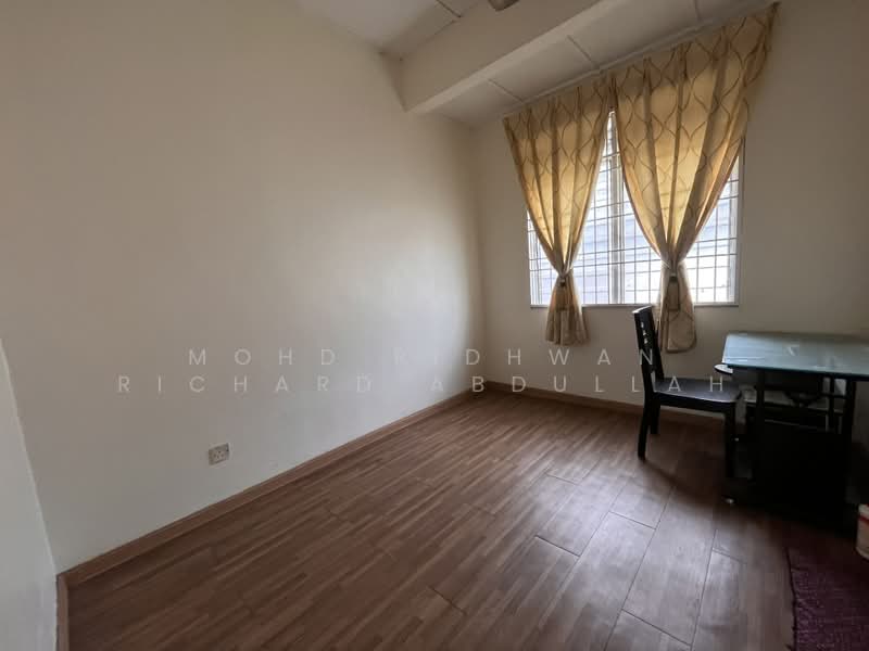 Semi-Detached House for Sale in Sepang (Selangor) - Mohd Ridhwan Richard Abdullah - Interior - PropertyGuru.com.my