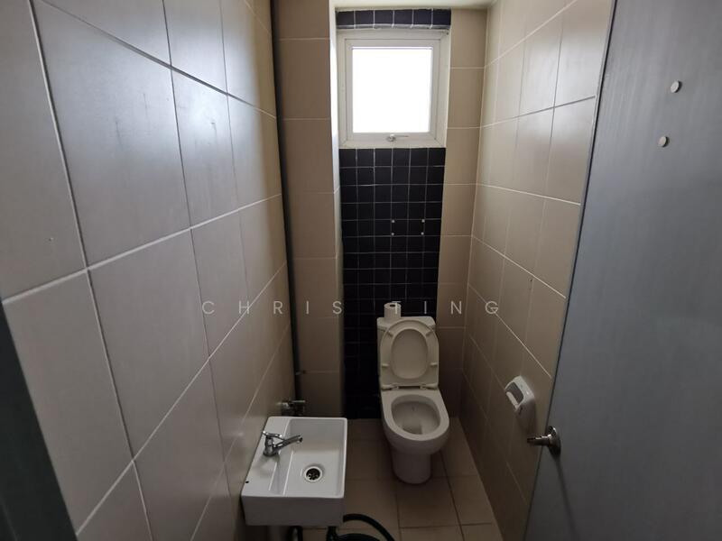 Shop / Office for Sale in Pju 5 (Kota Damansara) - Chris Ting - Bathroom - PropertyGuru.com.my