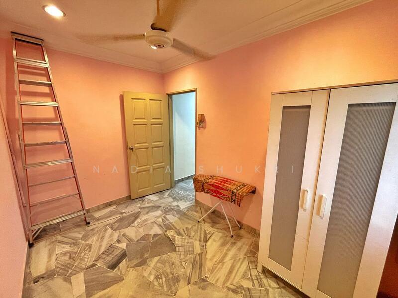 Rumah Berkembar untuk Dijual di Seksyen 9 (Shah Alam) - Nadia Shukri - Bedroom - PropertyGuru.com.my