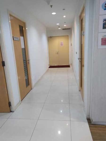 Factory for Sale in Kota Kemuning (Shah Alam) - Hamburg Yap - Corridor - PropertyGuru.com.my
