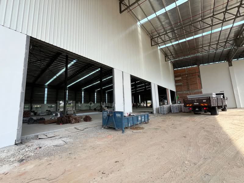 Detached Factory for Rent in Taman Desa Cemerlang (Ulu Tiram) - Louis Ng - Exterior - PropertyGuru.com.my
