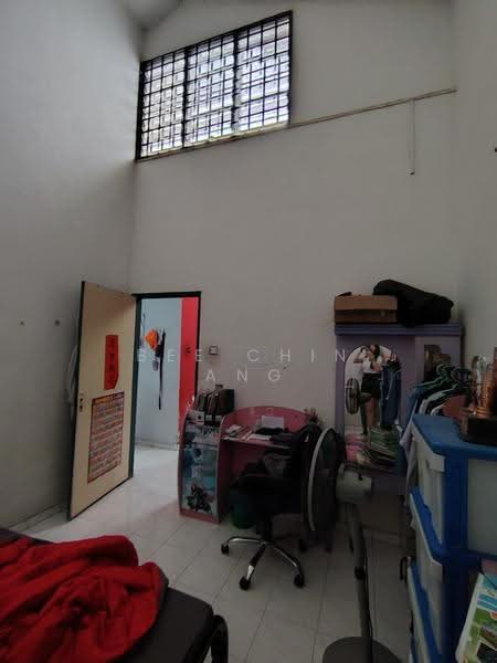 Rumah Teres 1-Tingkat untuk Dijual di Taman Dasa (Kulai) - Bee Chin Ang - Bedroom - PropertyGuru.com.my