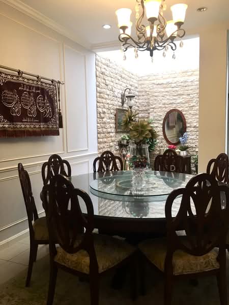 Rumah Teres 2 Tingkat untuk Dijual di Bukit Jelutong (Shah Alam) - Afiqah zaidi - PropertyGuru.com.my