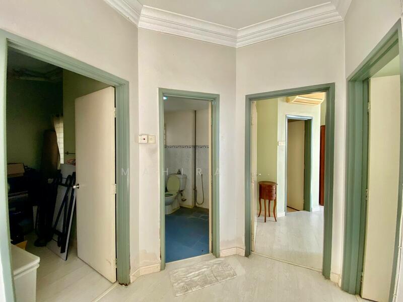 Corridor