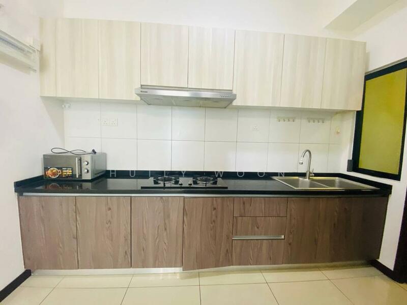 Kediaman Servis untuk Disewa di Molek Regency - Huily Woon - Kitchen - PropertyGuru.com.my