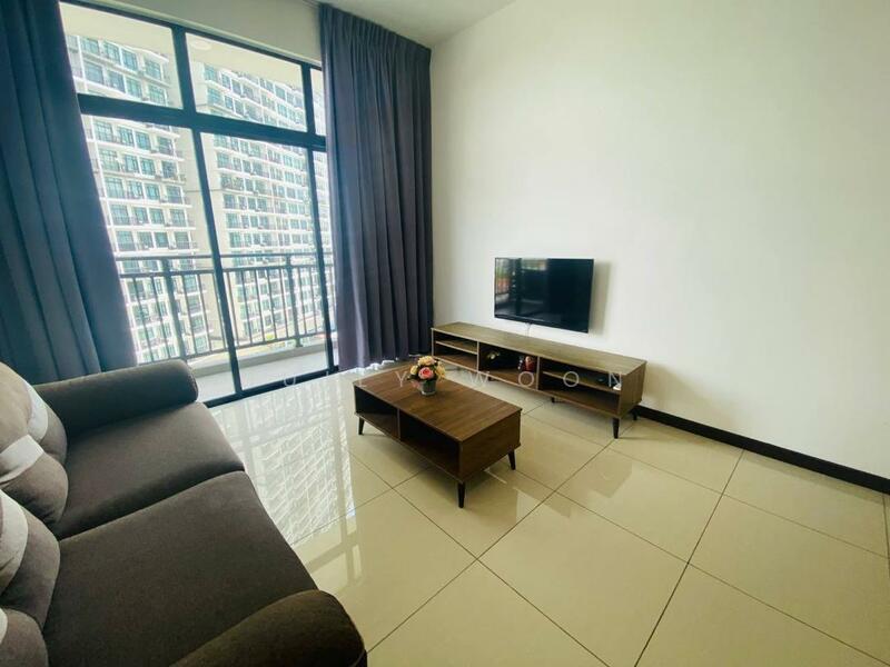 Kediaman Servis untuk Disewa di Molek Regency - Huily Woon - Living Room - PropertyGuru.com.my