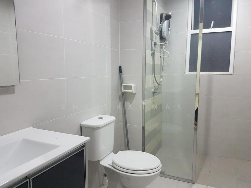 For Rent - Menara U
