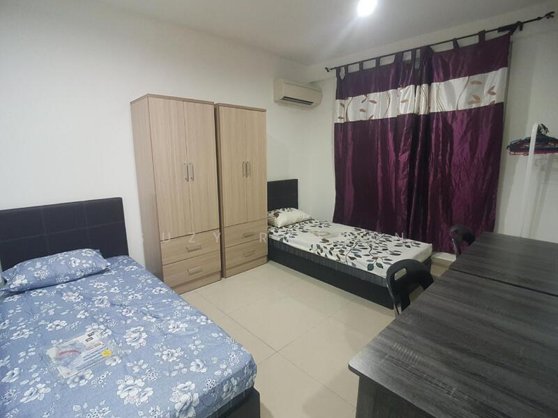 For Rent - Menara U