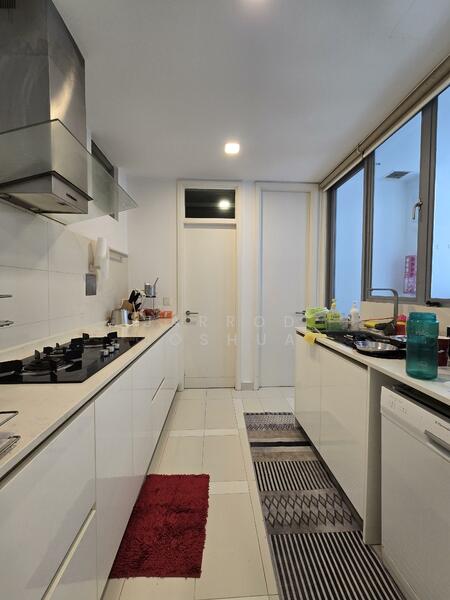 Wet Kitchen