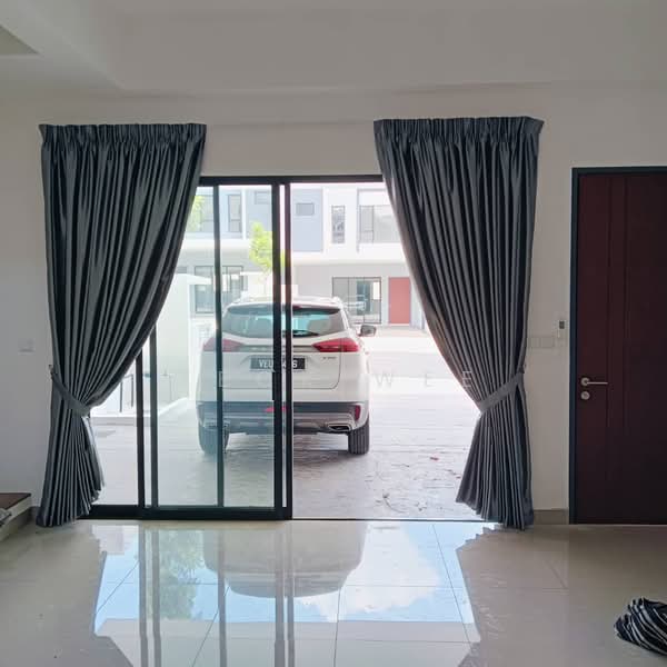 Rumah Teres 2 Tingkat untuk Dijual di Sierra Ukay (Ampang) - Teck Wee - Living Room - PropertyGuru.com.my
