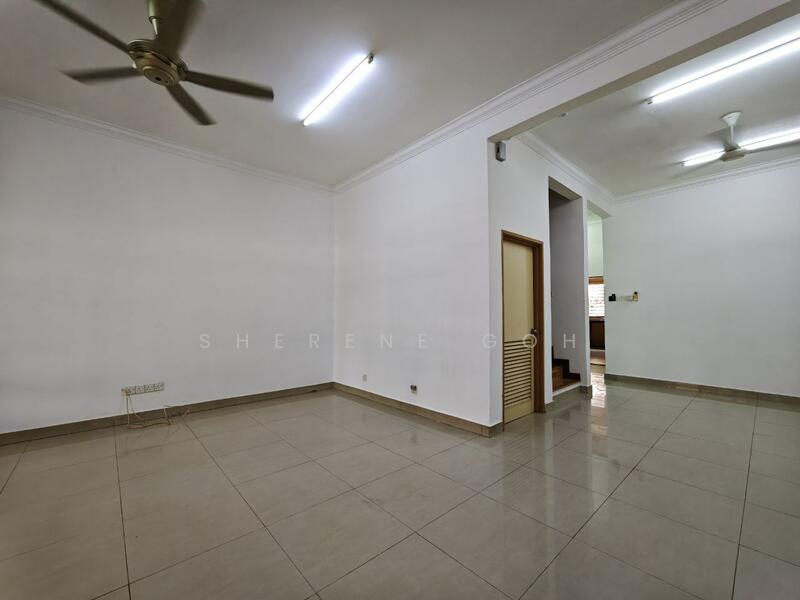 Bandar Kinrara untuk Untuk Dijual - RM 1,300,000, Feb 2026 - Living Room - PropertyGuru.com.my