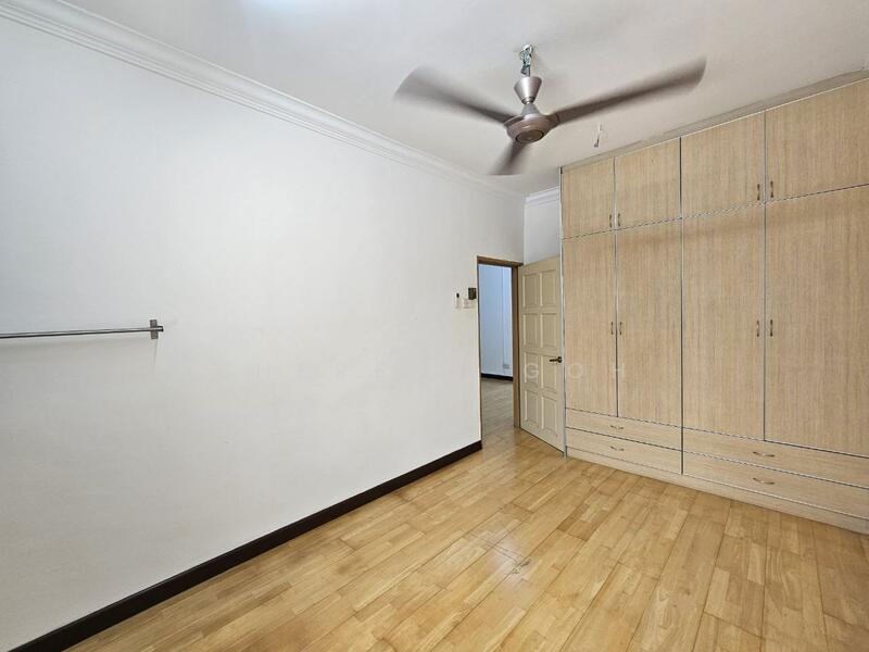 Bandar Kinrara untuk Untuk Dijual - RM 1,300,000, Feb 2026 - Bedroom - PropertyGuru.com.my