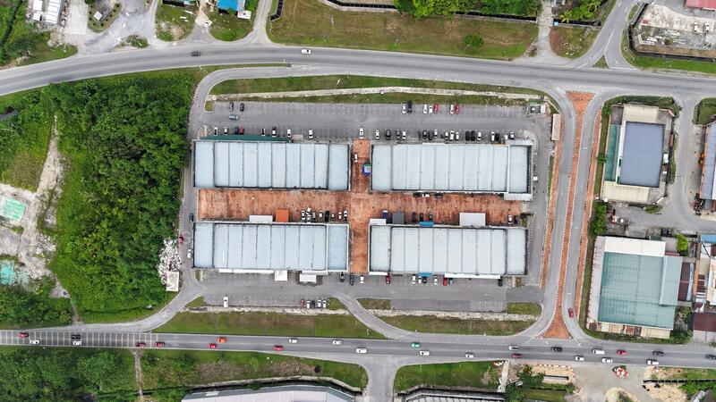 For Sale - 3 Storey Shop Corner @ Kuching East Gate City 9th Mile