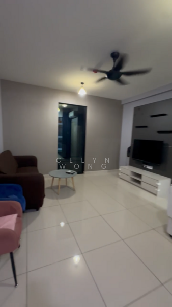 Liberty Arc - Living Room With TV