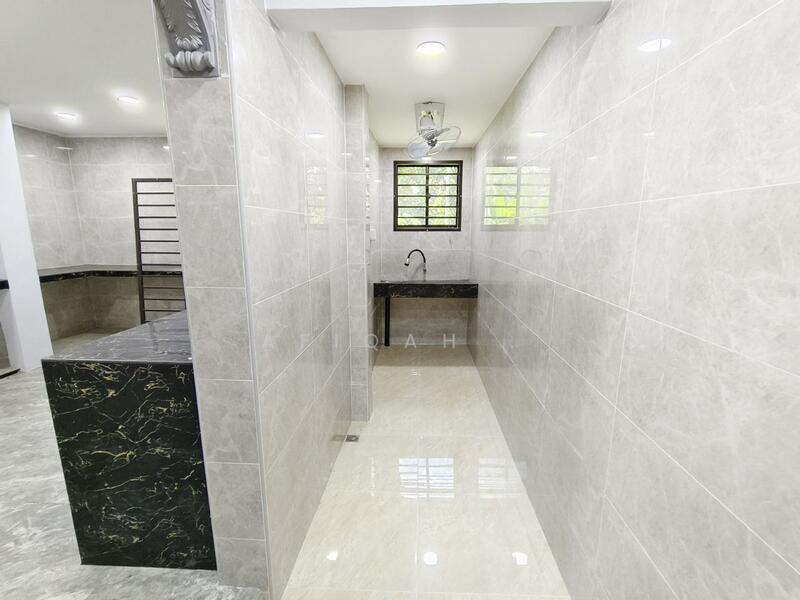 Untuk Dijual - Bukit Jelutong Jalan Serambi