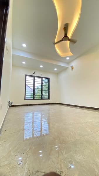 2-storey Terraced House for Sale in Bukit Jelutong (Shah Alam) - Afiqah zaidi - Interior - PropertyGuru.com.my