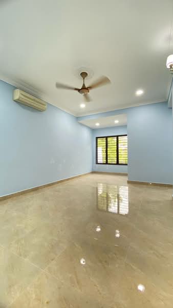 2-storey Terraced House for Sale in Bukit Jelutong (Shah Alam) - Afiqah zaidi - Interior - PropertyGuru.com.my