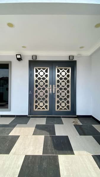 2-storey Terraced House for Sale in Bukit Jelutong (Shah Alam) - Afiqah zaidi - Exterior - PropertyGuru.com.my