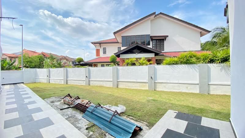 2-storey Terraced House for Sale in Bukit Jelutong (Shah Alam) - Afiqah zaidi - Exterior - PropertyGuru.com.my