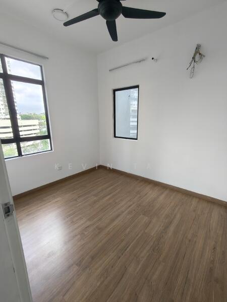 Medium Bedroom