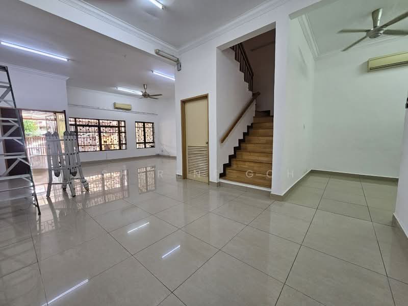 Rumah Teres 2 Tingkat untuk Dijual di Bandar Kinrara (Selangor) - Sherene Goh - Living Room - PropertyGuru.com.my