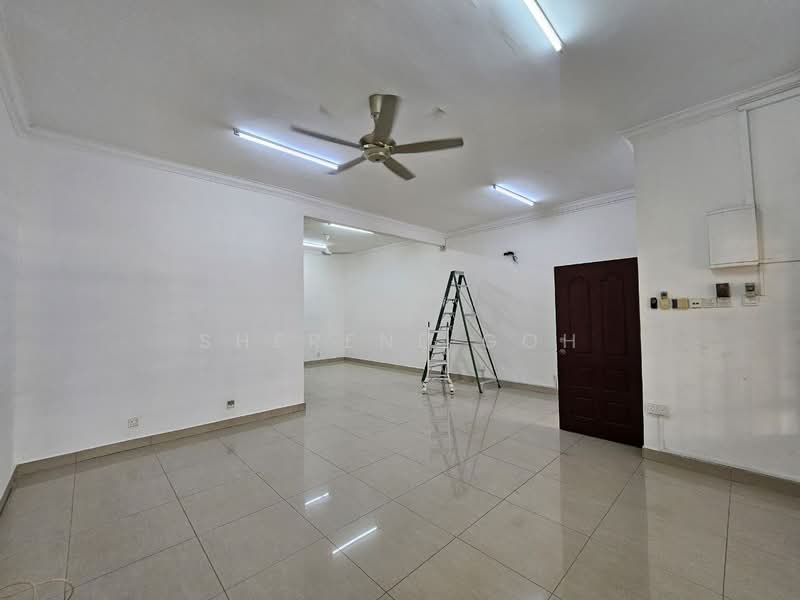 Rumah Teres 2 Tingkat untuk Dijual di Bandar Kinrara (Selangor) - Sherene Goh - Living Room - PropertyGuru.com.my