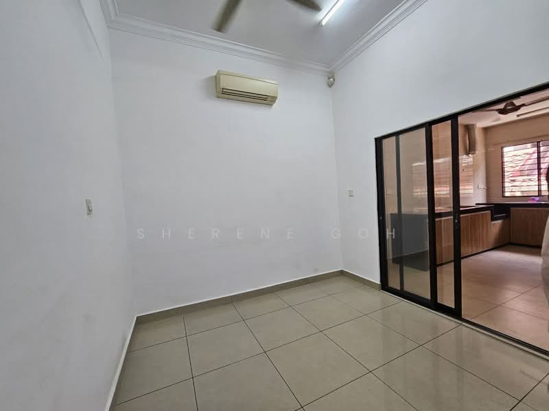 Rumah Teres 2 Tingkat untuk Dijual di Bandar Kinrara (Selangor) - Sherene Goh - Kitchen - PropertyGuru.com.my