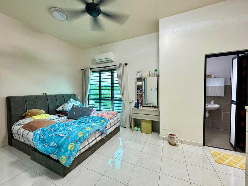 2-storey Terraced House for Sale in Puncak Alam (Selangor) - Ravin Judge - Bedroom - PropertyGuru.com.my