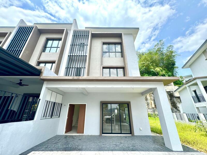 For Sale - Ukay Perdana