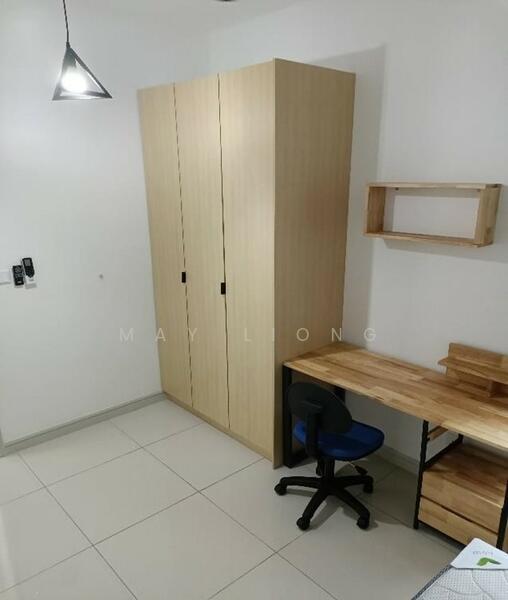 Untuk Disewa - Riana South