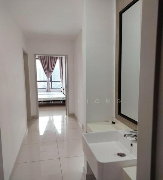 Untuk Disewa - Riana South