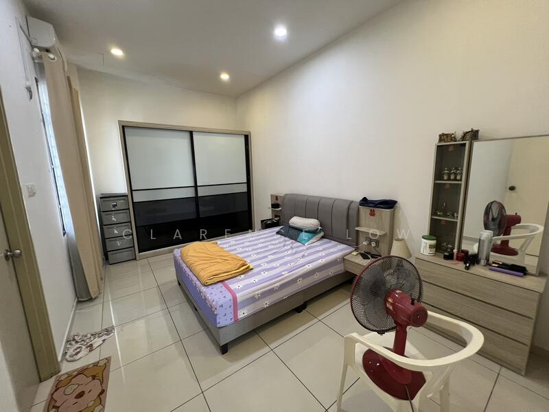 Cluster House for Sale in Setia Tropika (Johor Bahru) - Clarence Low - Bedroom - PropertyGuru.com.my