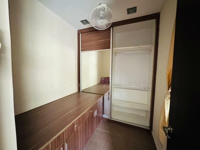 Closet