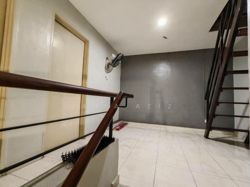 Corridor