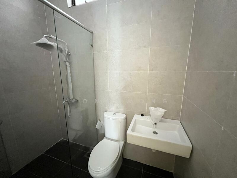 Xania @ Reflexion untuk Untuk Disewa - RM 3,600 /bulan, Apr 2026 - Bathroom - PropertyGuru.com.my