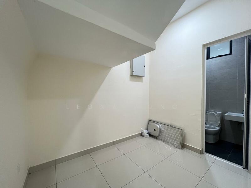 Xania @ Reflexion untuk Untuk Disewa - RM 3,600 /bulan, Apr 2026 - Bathroom - PropertyGuru.com.my