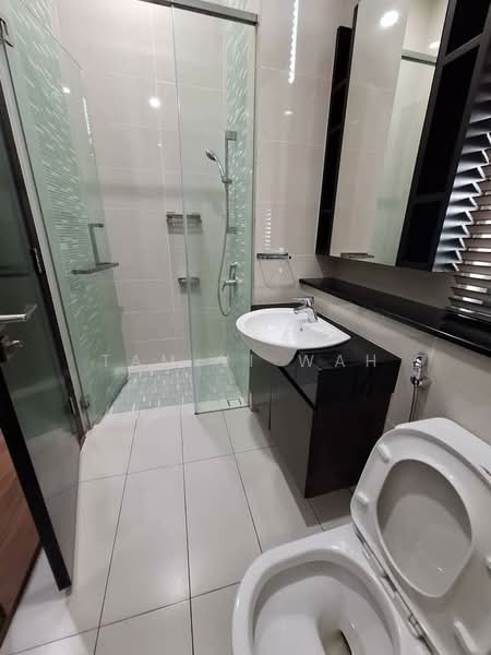 Condominium for Sale at Tropicana Grande - Tam Yi Wah - Bathroom - PropertyGuru.com.my