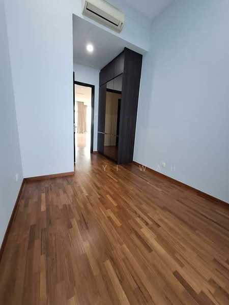 Condominium for Sale at Tropicana Grande - Tam Yi Wah - Bedroom - PropertyGuru.com.my