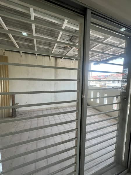 3-storey Terraced House for Sale in Bukit Jalil (Kuala Lumpur) - Remus Chen - Balcony - PropertyGuru.com.my