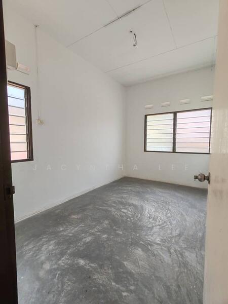 Untuk Dijual - Sungai Ara
