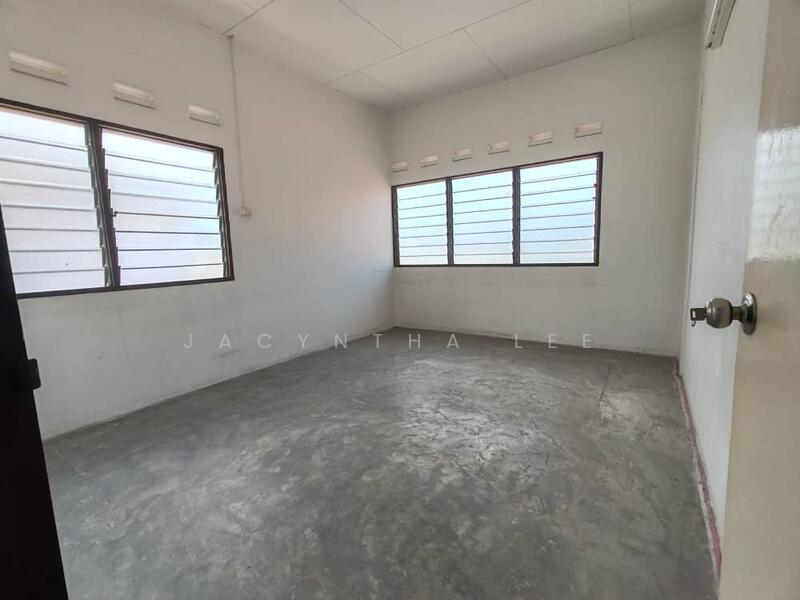 Untuk Dijual - Sungai Ara