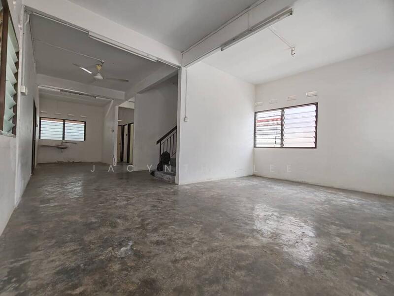 Untuk Dijual - Sungai Ara