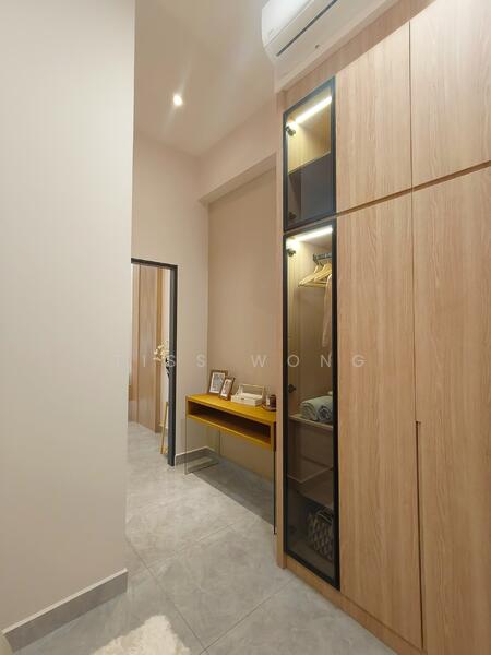 Corridor