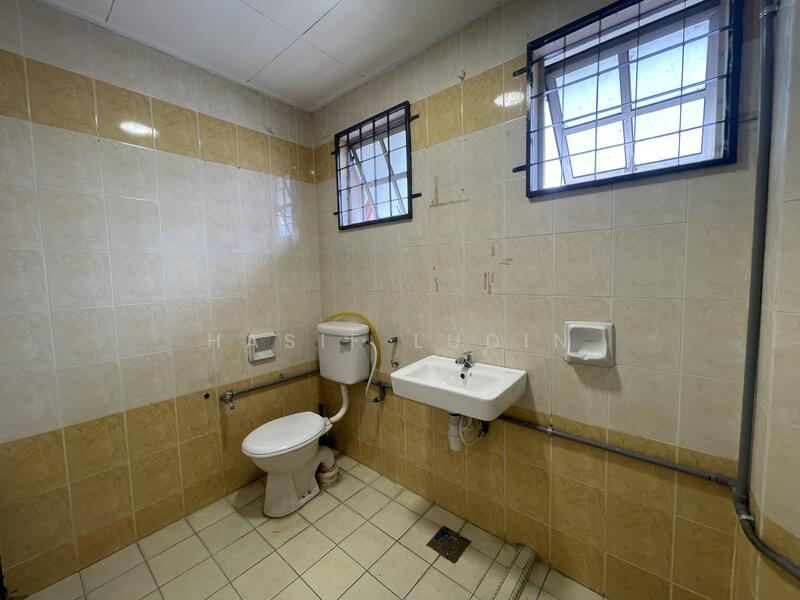 Untuk Disewa - Jalan Cenderawasih, P9A/3, Presinct 9