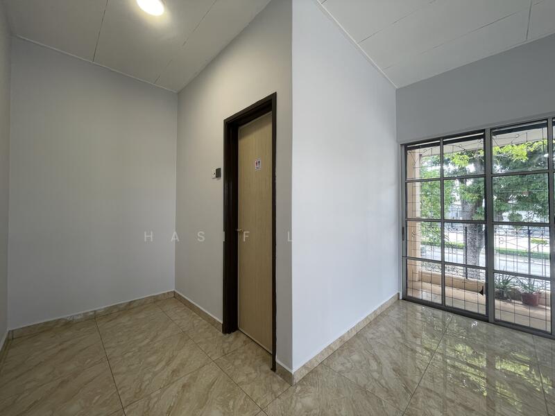 Untuk Disewa - Jalan Cenderawasih, P9A/3, Presinct 9